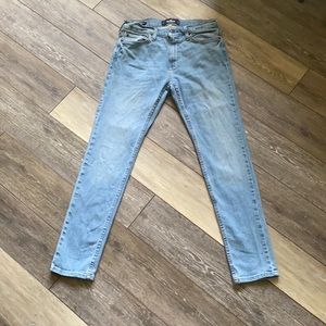 Men’s Hollister flexible skinny jeans